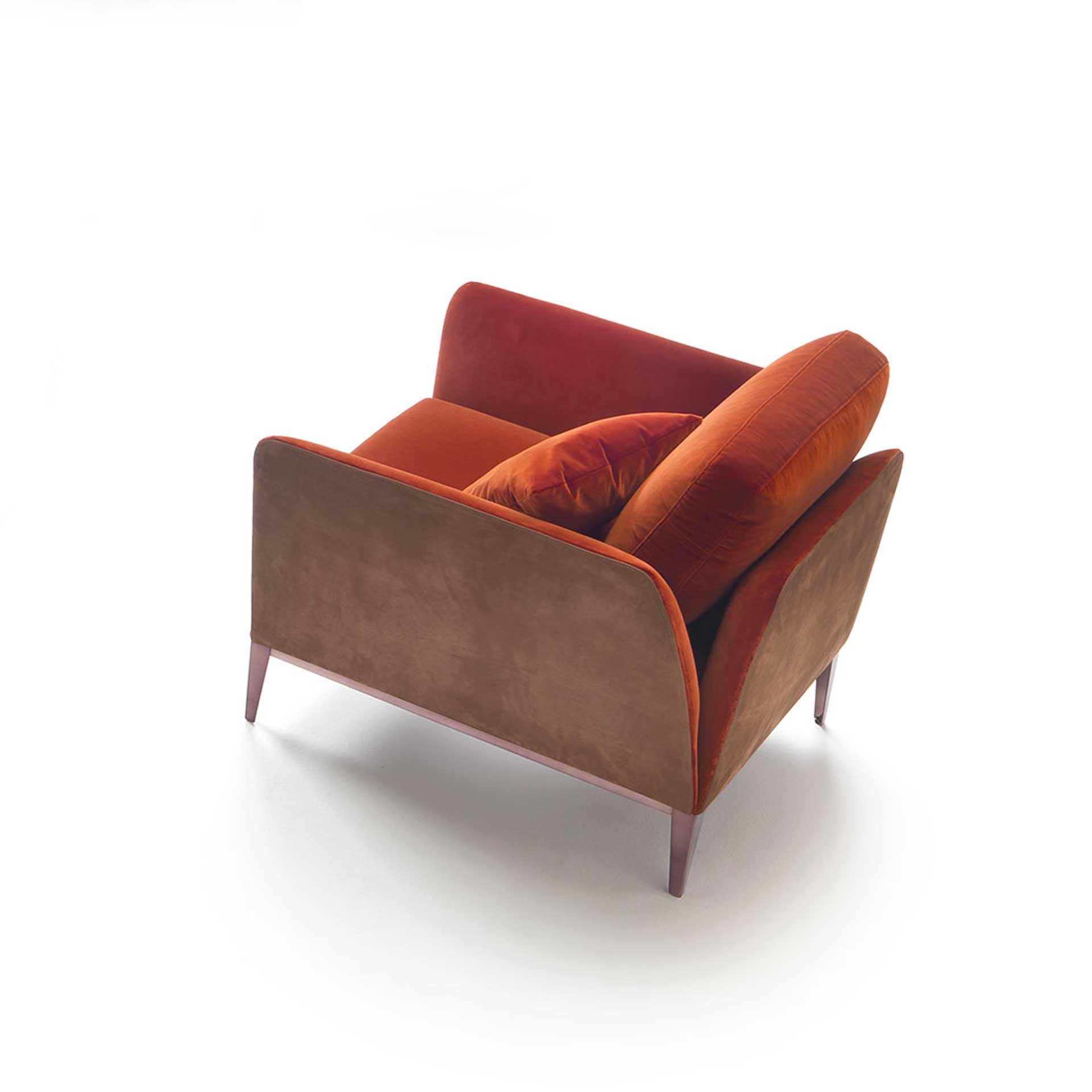 Ritz Armchair Correlati